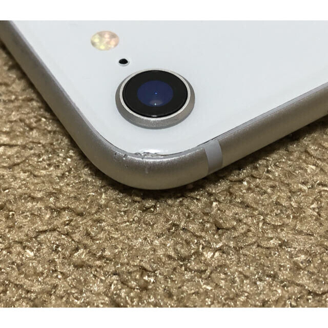 iPhone(アイフォーン)のiPhone8 スマホ/家電/カメラのスマートフォン/携帯電話(スマートフォン本体)の商品写真