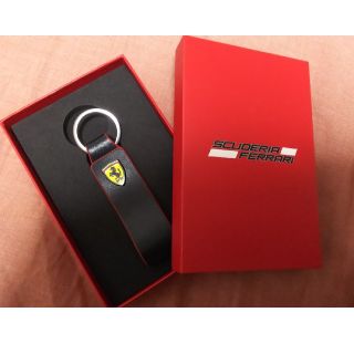 フェラーリ(Ferrari)のFerrari スクーデリア レザーストラップキーホルダー (その他)