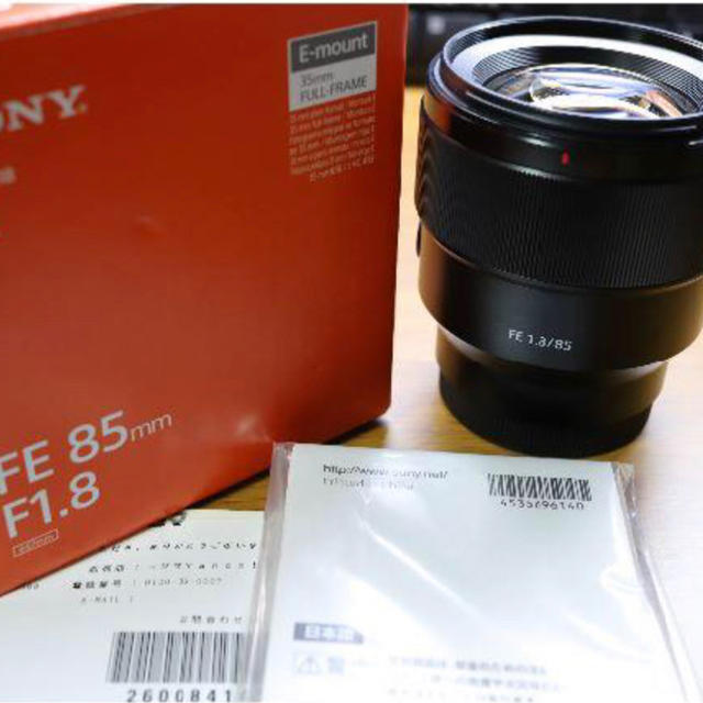 SONY FE 85mm F1.8  SEL85F18 美品 スマホ/家電/カメラのカメラ(レンズ(単焦点))の商品写真