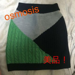 オズモーシス(OSMOSIS)の美品！(ひざ丈スカート)