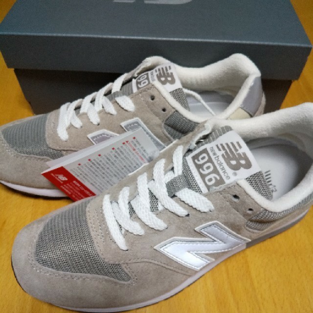 New Balance(ニューバランス)の新品　ニューバランス　22.5cm　 MRL996(現行モデル) レディースの靴/シューズ(スニーカー)の商品写真