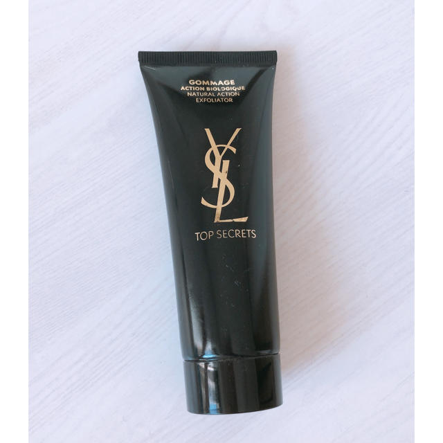 Yves Saint Laurent Beaute(イヴサンローランボーテ)のまいさん専用 コスメ/美容のスキンケア/基礎化粧品(ゴマージュ/ピーリング)の商品写真