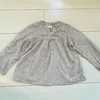 ザラキッズ(ZARA KIDS)のzarababygirl98ｾﾝﾁ小花柄ブラウス(ブラウス)