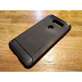 シュピゲン(Spigen)のSpigen LG V30+ケース Rugged Armor 中古(Androidケース)