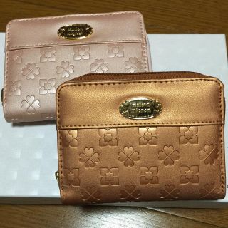 お花×四つ葉クローバー♡二つ折り財布(財布)