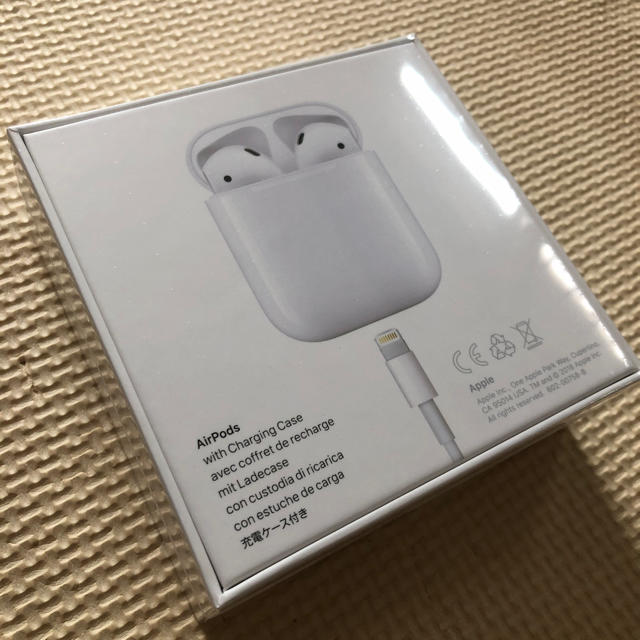 早いもの勝ち新品未開封 AirPods2 エアーポッズ 第2世代 即日発送