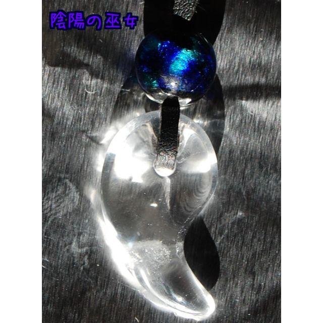 水晶クリスタル＆ホタルガラスネックレス 天然石 ハンドメイド とんぼ玉 ハンドメイドのアクセサリー(ネックレス)の商品写真