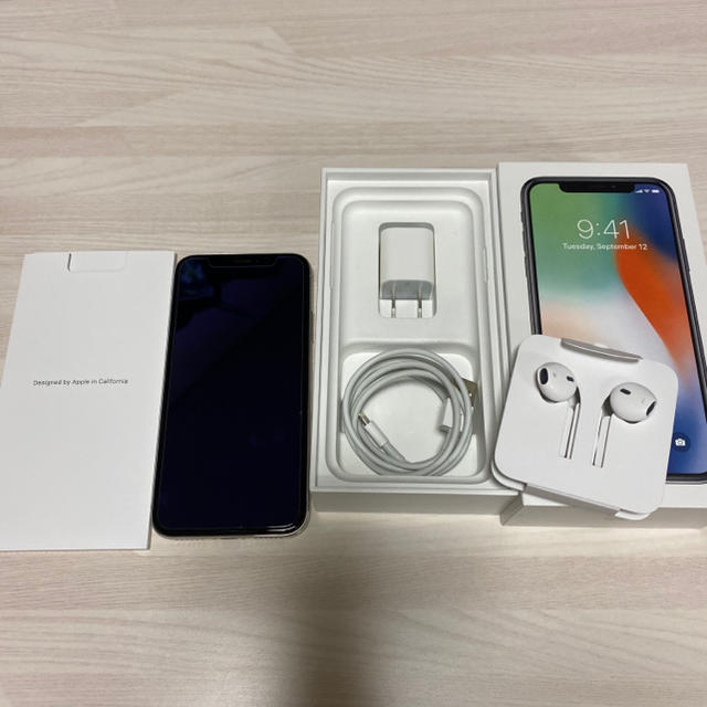 週末値下げ★iPhone X Silver 64gb SIMフリー