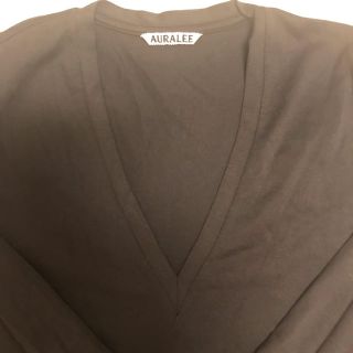 バーニーズニューヨーク(BARNEYS NEW YORK)のAURALEE ロンT 新品試着のみ(Tシャツ(長袖/七分))