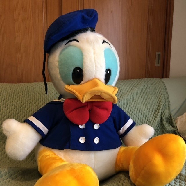 Disney 特大 ドナルド ぬいぐるみ の通販 By Mi Ko S Shop ディズニーならラクマ