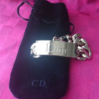 Christian Dior(リップグロス)のフリマアイテム一覧 Christian Dior(リップグロス)のフリマアイテム一覧