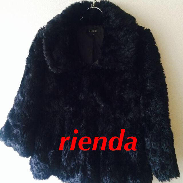 rienda(リエンダ)のrienda フェイクファーコート レディースのジャケット/アウター(毛皮/ファーコート)の商品写真