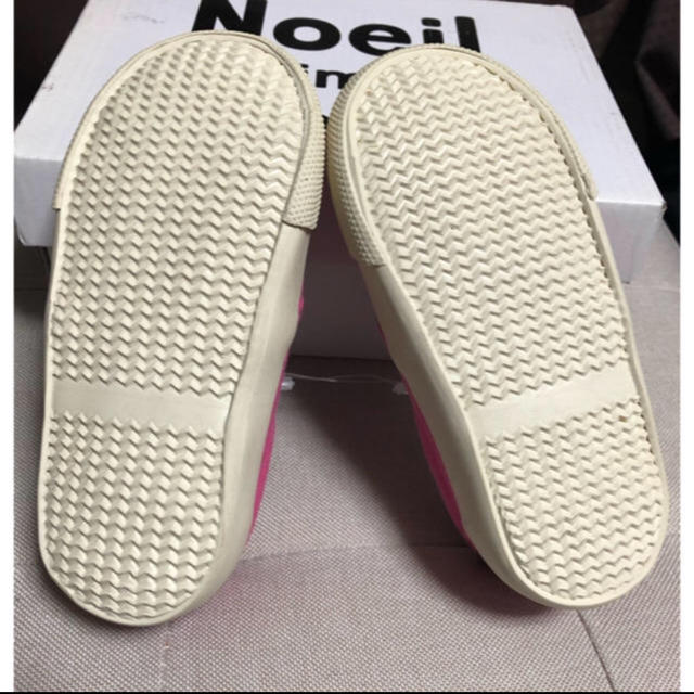 BEBE Noeil(ベベノイユ)のBeBe 15センチ キッズ/ベビー/マタニティのキッズ靴/シューズ(15cm~)(スニーカー)の商品写真