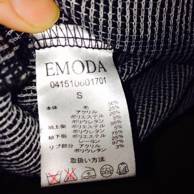 EMODA(エモダ)のEMODA♡大人気トップス レディースのトップス(トレーナー/スウェット)の商品写真