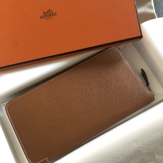 出産祝い Hermes - 専用ページ1 HERMES シルクイン ゴールド D刻 財布 出産祝い Hermes - 専用ページ1 HERMES シルクイン ゴールド D刻 財布