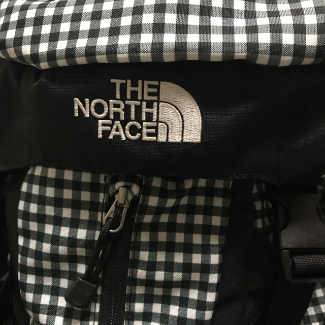 THE NORTH FACE(ザノースフェイス)の超美品 ザノースフェイス ウィメンズ テルス28 トレッキング リュック 登山  レディースのバッグ(リュック/バックパック)の商品写真