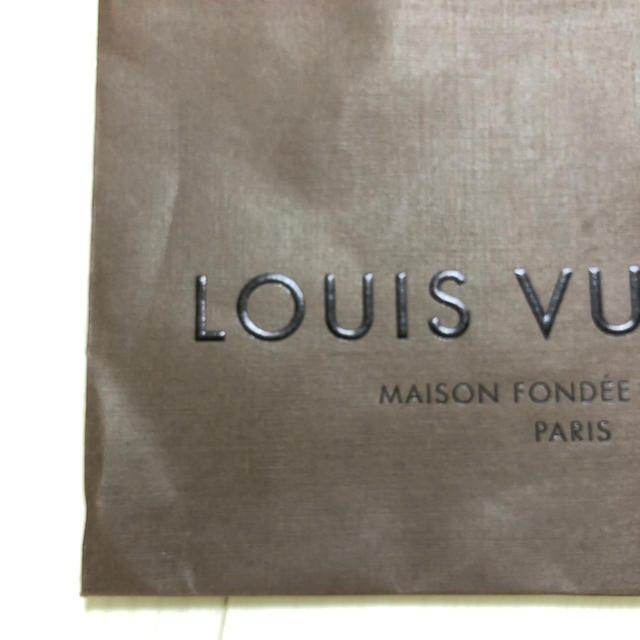 LOUIS VUITTON(ルイヴィトン)のルイビトン 箱と紙袋セット レディースのバッグ(ショップ袋)の商品写真