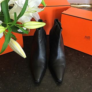 エルメス(Hermes)のエルメスの上質でとてもお洒落なショートブーツ(ブーティ)