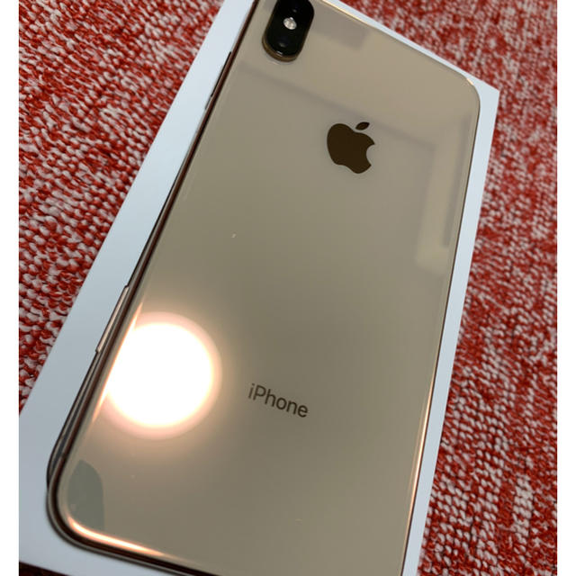 Apple Iphone Xs Max 64gb Simフリー ゴールド アップルストア購入の通販 By Rogue アップルならラクマ 大得価定番 Www Portdakar Sn