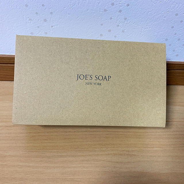 L'OCCITANE(ロクシタン)の新品 未開封 JOE'S SOAP グラスソープとバスボムのセット コスメ/美容のボディケア(ボディソープ/石鹸)の商品写真