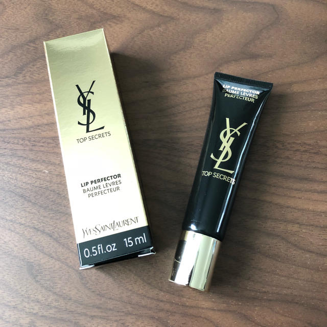 Yves Saint Laurent Beaute(イヴサンローランボーテ)の値下げ！イヴ・サンローラン トップシークレット リップパーフェクター コスメ/美容のスキンケア/基礎化粧品(リップケア/リップクリーム)の商品写真