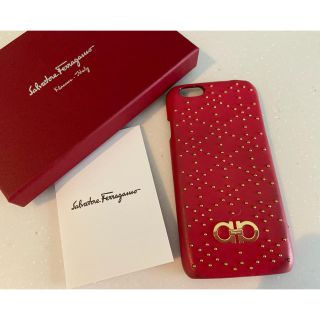 サルヴァトーレフェラガモ iPhoneケースの通販 50点 | Salvatore Ferragamoのスマホ/家電/カメラを買うならラクマ