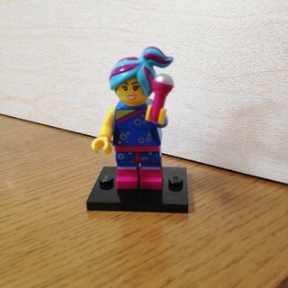 レゴ(Lego)のレゴ　ミニフィギュア　女の子(知育玩具)