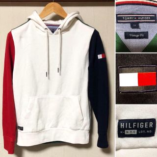 トミーヒルフィガー(TOMMY HILFIGER)の人気❗️Tommy Hilfiger クレイジーパターン フラッグロゴ パーカー(パーカー)