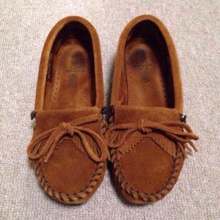 ミネトンカ(Minnetonka)のミネトンカ♡モカシン size5 格安！(ローファー/革靴)