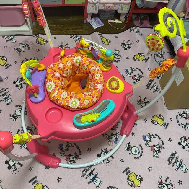 Fisher-Price(フィッシャープライス)のフィッシャープライス レインフォレスト ジャンパルー ピンク キッズ/ベビー/マタニティのおもちゃ(ベビージム)の商品写真