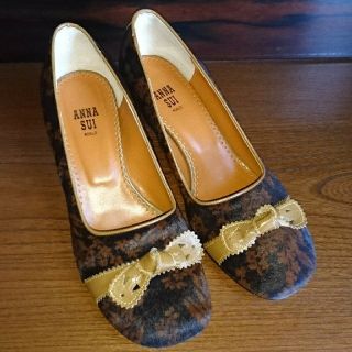 アナスイ(ANNA SUI)のANNA SUI ハラコのパンプス(ハイヒール/パンプス)