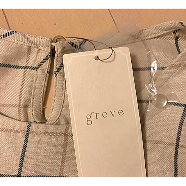 grove(グローブ)の新品 送料込 grove ワールド チェックカットソーM レディースのトップス(カットソー(半袖/袖なし))の商品写真