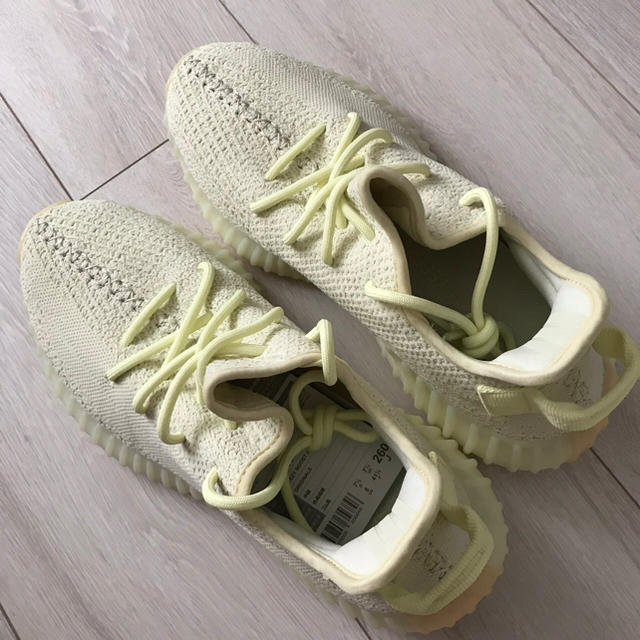 adidas(アディダス)のYEEZY BOOST 350 V2 BUTTER 26cm メンズの靴/シューズ(スニーカー)の商品写真