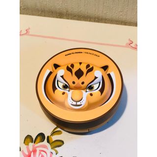 ザフェイスショップ(THE FACE SHOP)の年内限定値下げ 新品未使用 フェイスショップクッションファンデ(ファンデーション)