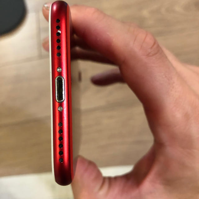 iPhone7  Red