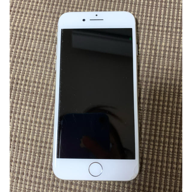 iPhone8 64㎇　シルバースマホ/家電/カメラ
