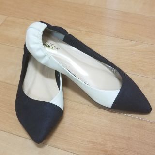 コキュ(COCUE)の未使用コキュフラットパンプス(ハイヒール/パンプス)