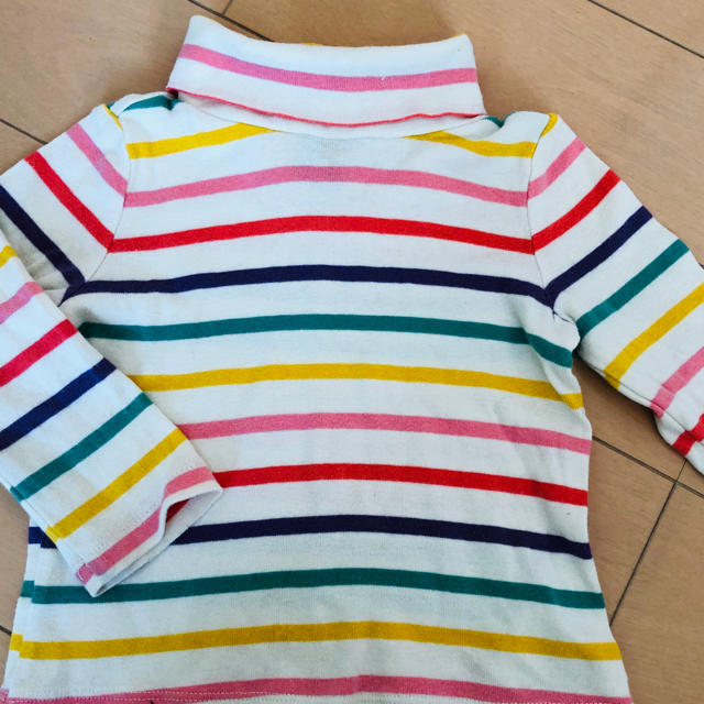 babyGAP(ベビーギャップ)のbabygapタートルネック キッズ/ベビー/マタニティのキッズ服女の子用(90cm~)(Tシャツ/カットソー)の商品写真