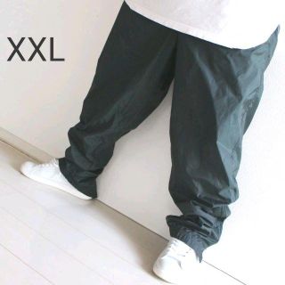 ナイキ(NIKE)の【極太 レア】US ナイキ ナイロン パンツ 深緑 XXL(その他)