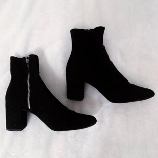 ザラ(ZARA)のzara ブーツ(ブーツ)