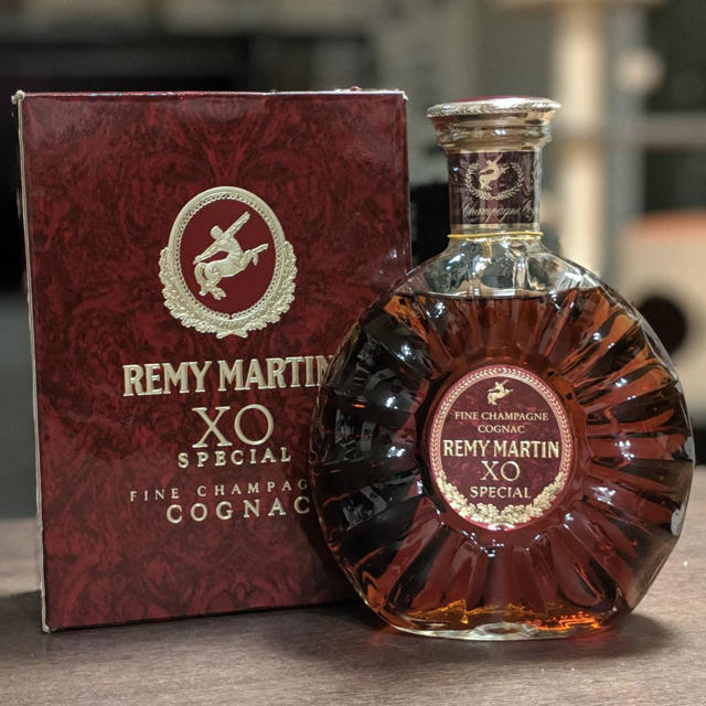 レミーマルタン remy martin xo special 食品/飲料/酒の酒(ブランデー)の商品写真