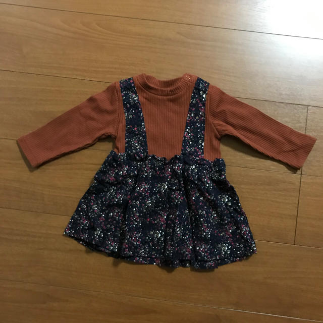 ベビー ワンピース 長袖 80 キッズ/ベビー/マタニティのベビー服(~85cm)(ワンピース)の商品写真