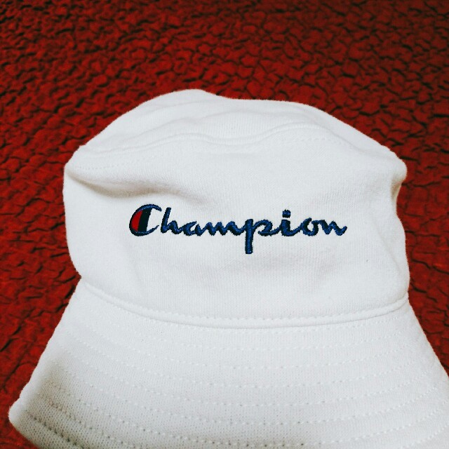 Champion(チャンピオン)のchampion バケットハット レディースの帽子(ハット)の商品写真