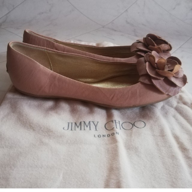 JIMMY CHOO(ジミーチュウ)の美品!!JIMMY CHOO ジミーチュウ 本革フラットシューズ 34 レディースの靴/シューズ(バレエシューズ)の商品写真