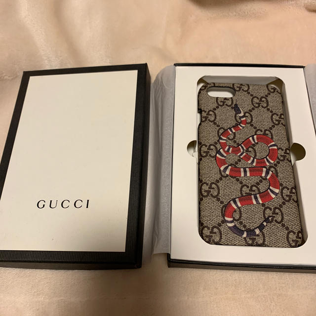 Gucci - GUCCI  iPhone7ケース スネークGGスプリーム★の通販