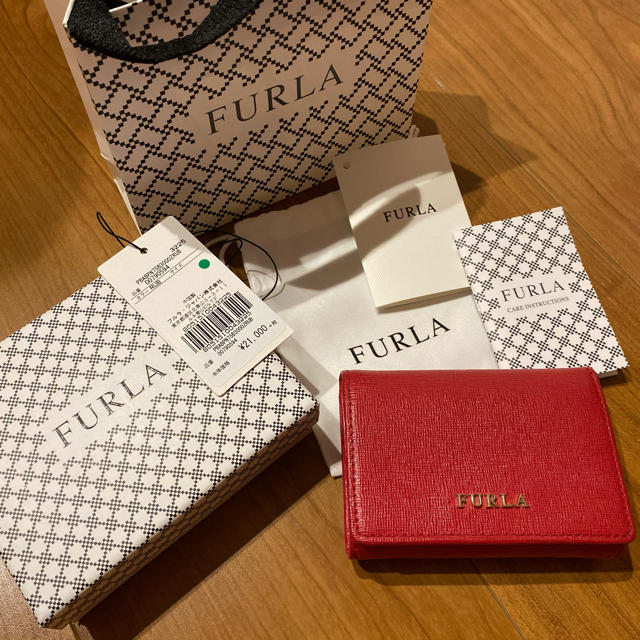 Furla(フルラ)の【hatahata様専用】FURLA3つ折りミニ財布 バビロン レディースのファッション小物(財布)の商品写真