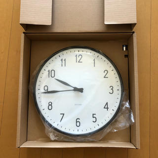 アルネヤコブセン(Arne Jacobsen)の新品未使用！ アルネ ヤコブセン 掛時計 STATION 29cm(掛時計/柱時計)