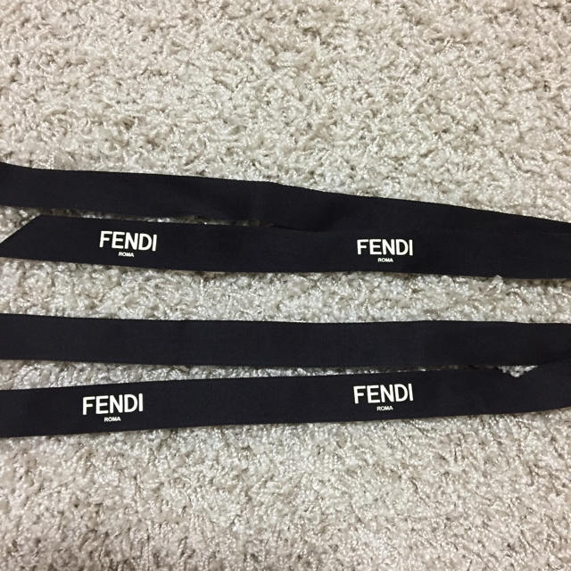 FENDI(フェンディ)の❤︎フェンディ ショッパー リボン❤︎ レディースのバッグ(ショップ袋)の商品写真