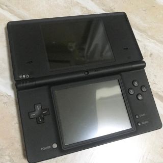 ニンテンドウ(任天堂)のNintendo DSi 本体のみ(携帯用ゲーム機本体)