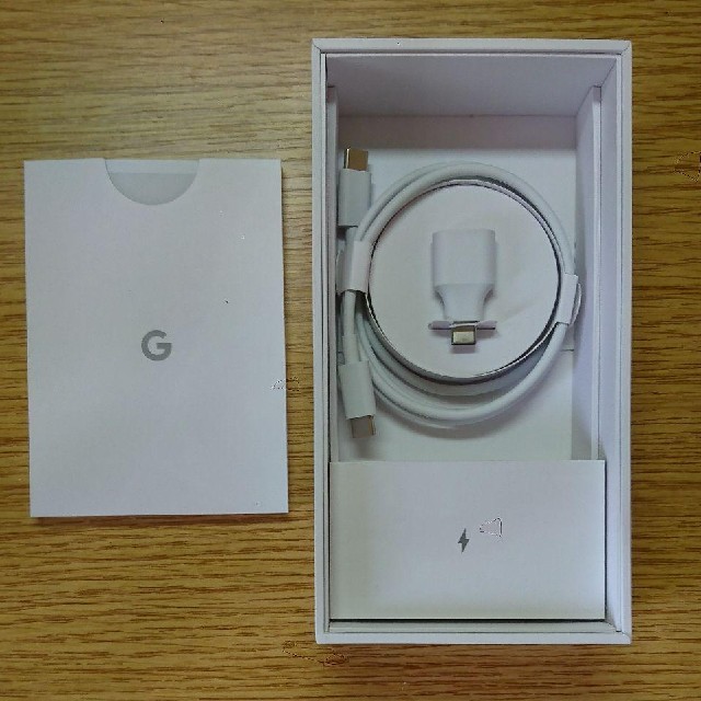 北米版 Google Pixel 3a / Just Black スマホ/家電/カメラのスマートフォン/携帯電話(スマートフォン本体)の商品写真